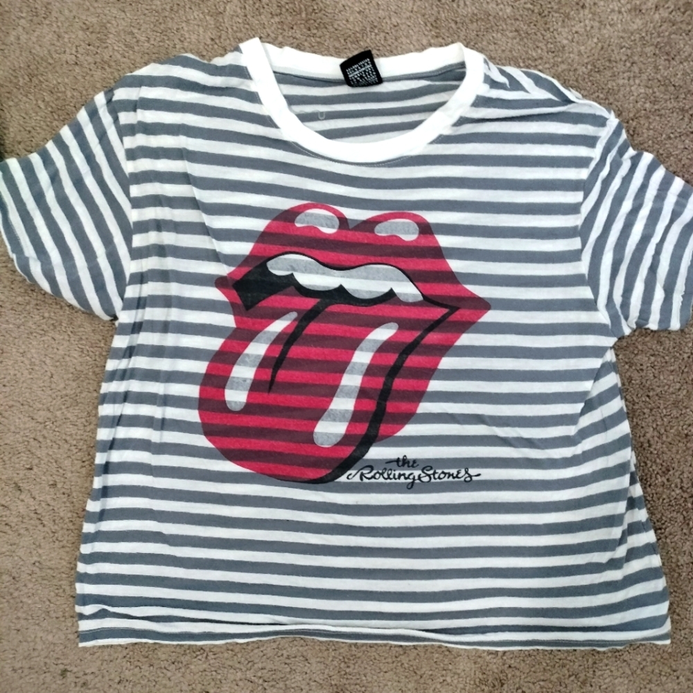 Vintage style tee